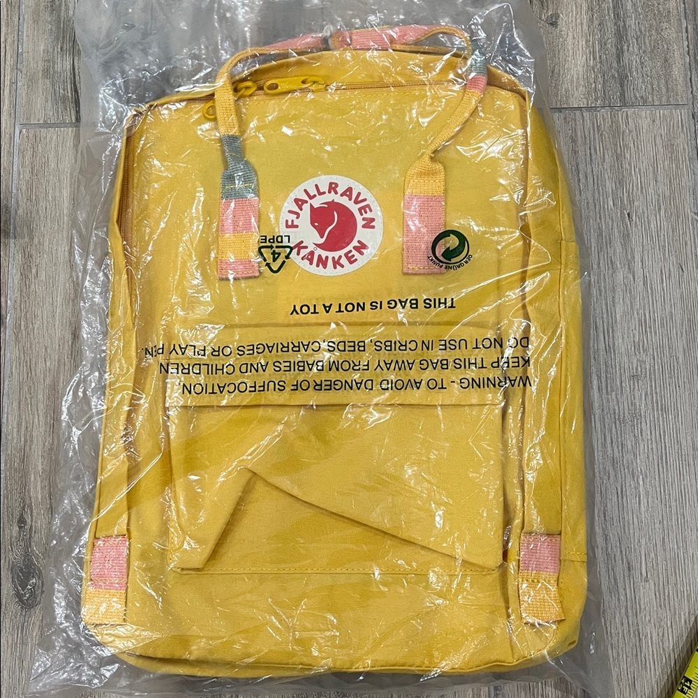 Fjällräven Kånken Yellow Backpack with Colorful Straps